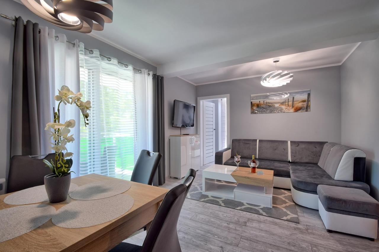 Sea-View Apartamenty Kolorowe Balkony Miedzyzdroje Exteriör bild